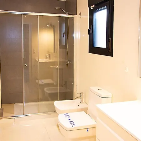 Casa De Lujo En Nervion Apartment *